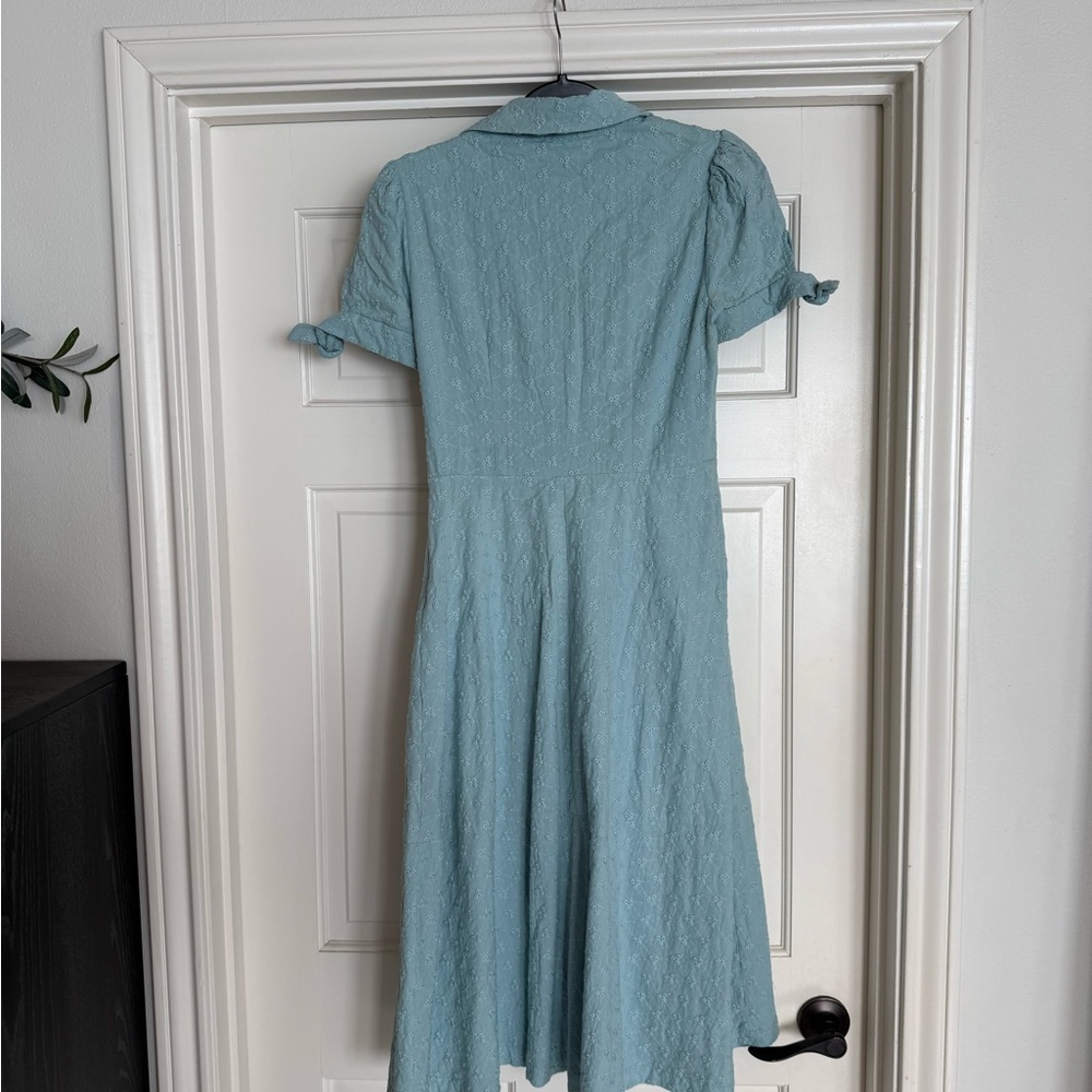 Gal Meets Glam Anthropologie Judith Eyelet Dress - Picture 7 of 10